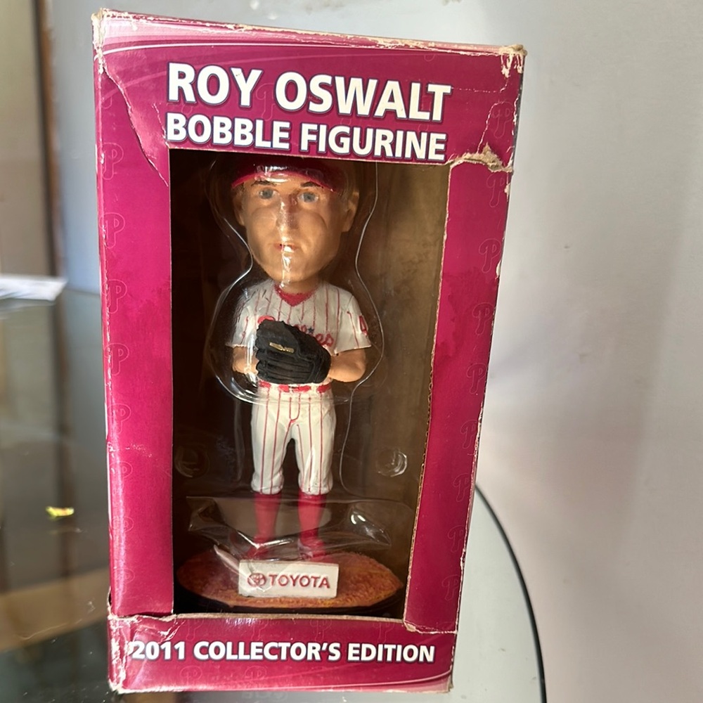 Roy Oswalt Bobble Figurine